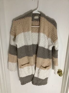 Altar’d State Cozy Cardigan Size S/M